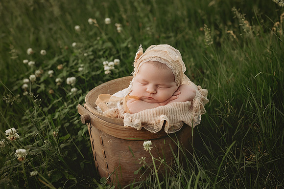 Newborn (42)