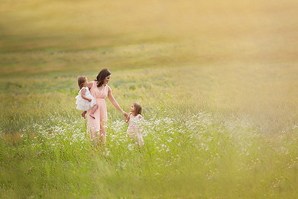 Family (4)