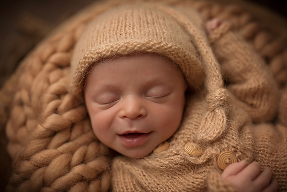 Newborn (24)